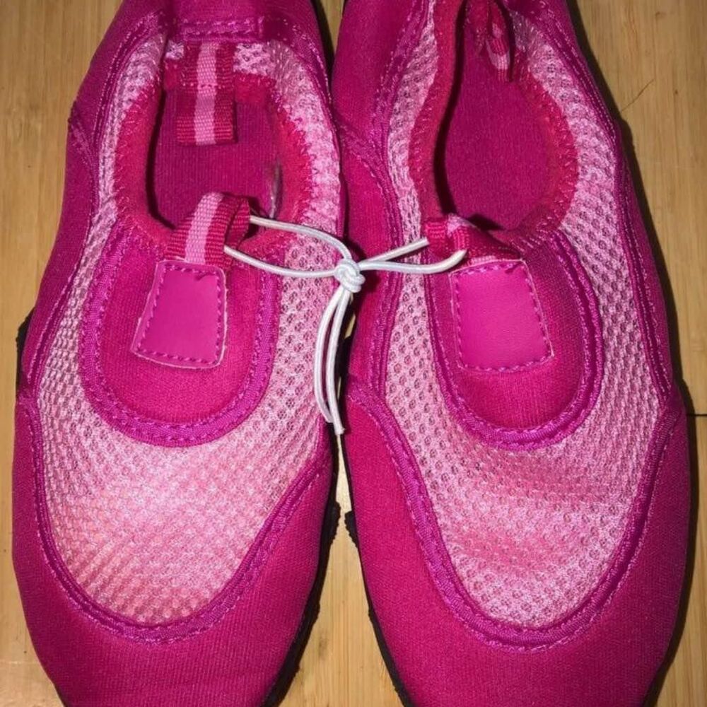 Bobbie Brooks Sz L (2-3) Girls Aqua Water Shoes NEW NWT